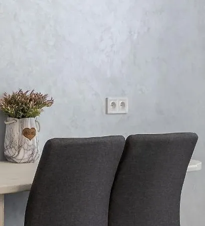 アパート Golden Violin ! *